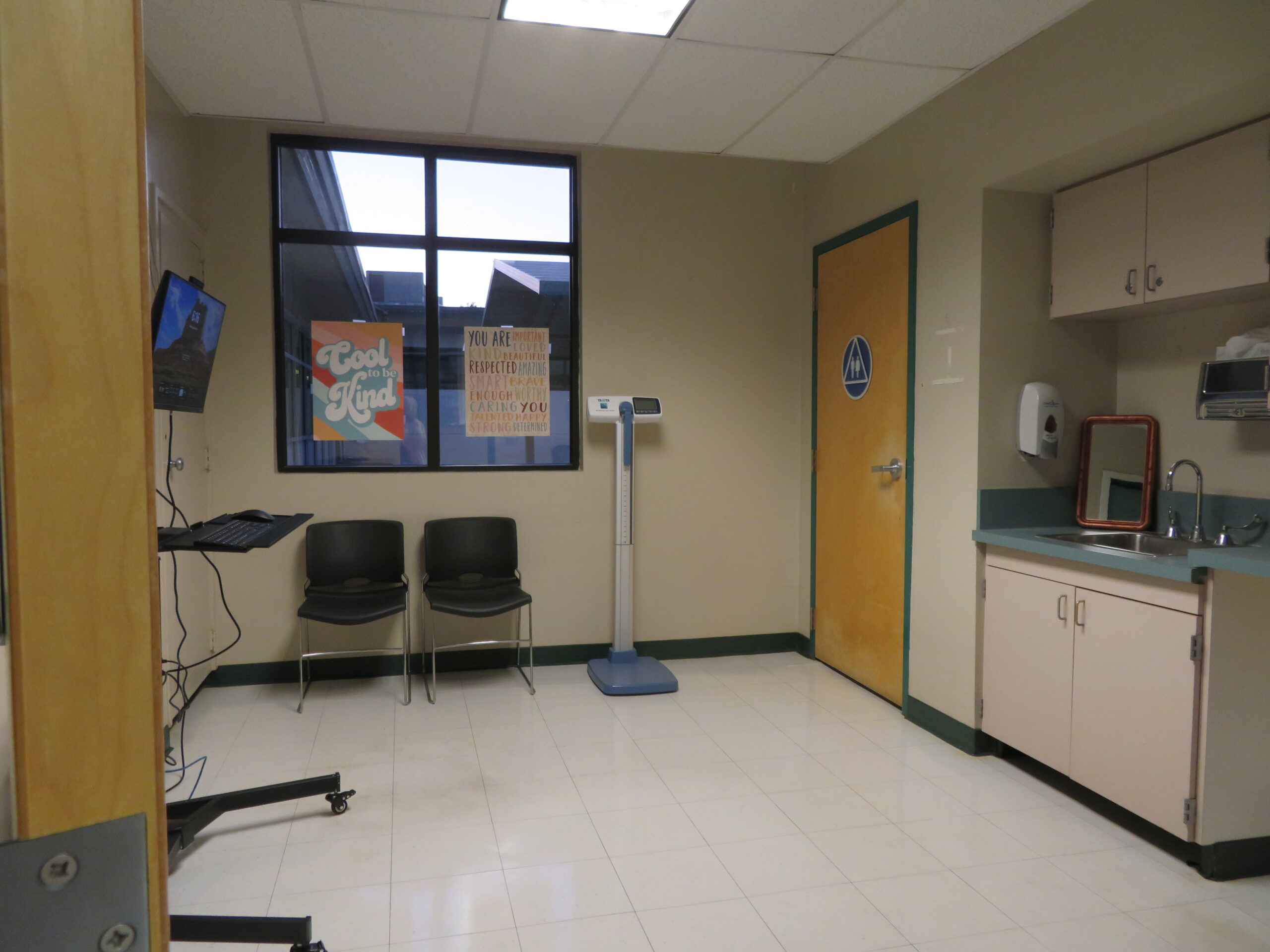 Parents given tour of school Telehealth Facility